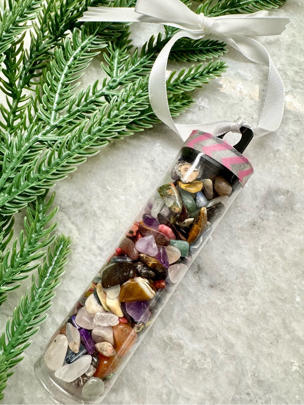 New Assorted Mini Natural Stone Gemstone & Crystal Hangable Christmas Ornament